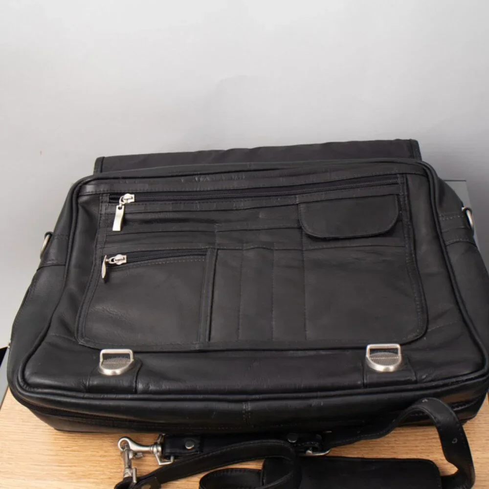 Queros Volare Black Columbian Leather Messanger Brief Bag Removable Strap